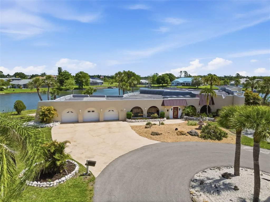 12902 SW David Drive Lake Suzy FL 34269