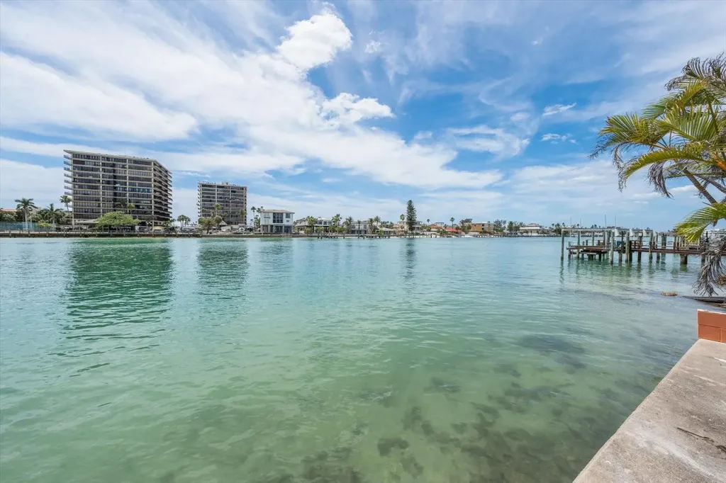 630-650 79th Avenue St Pete Beach FL 33706