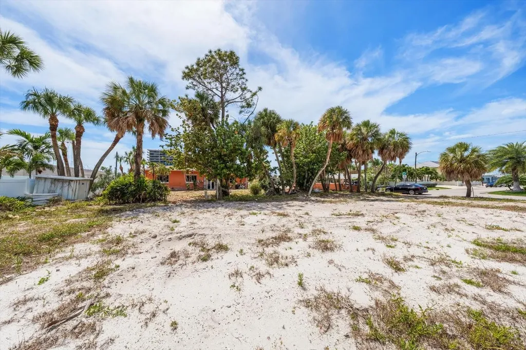 630-650 79th Avenue St Pete Beach FL 33706