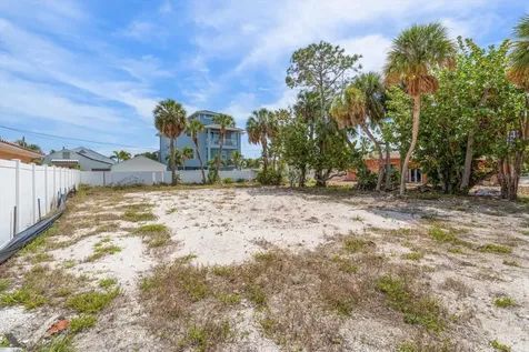 630-650 79th Avenue St Pete Beach FL 33706