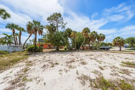 630-650 79th Avenue St Pete Beach FL 33706