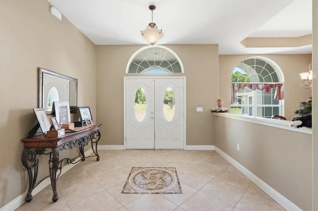 12764 County Road 223 Oxford FL 34484