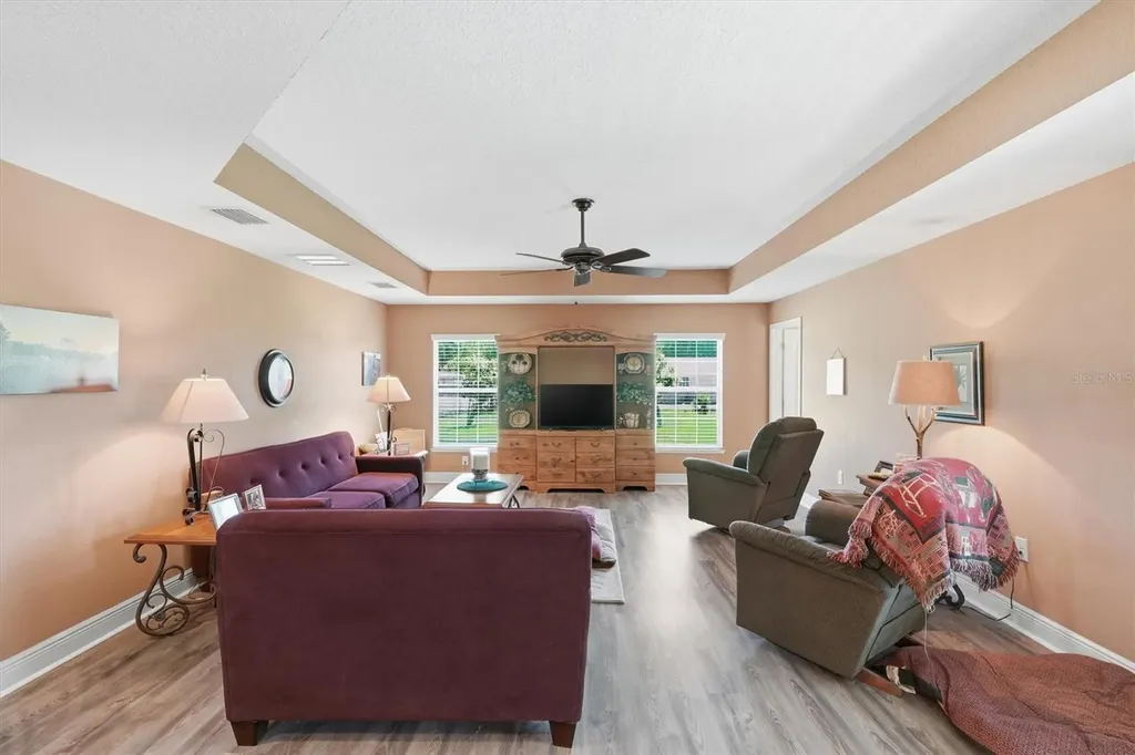 12764 County Road 223 Oxford FL 34484