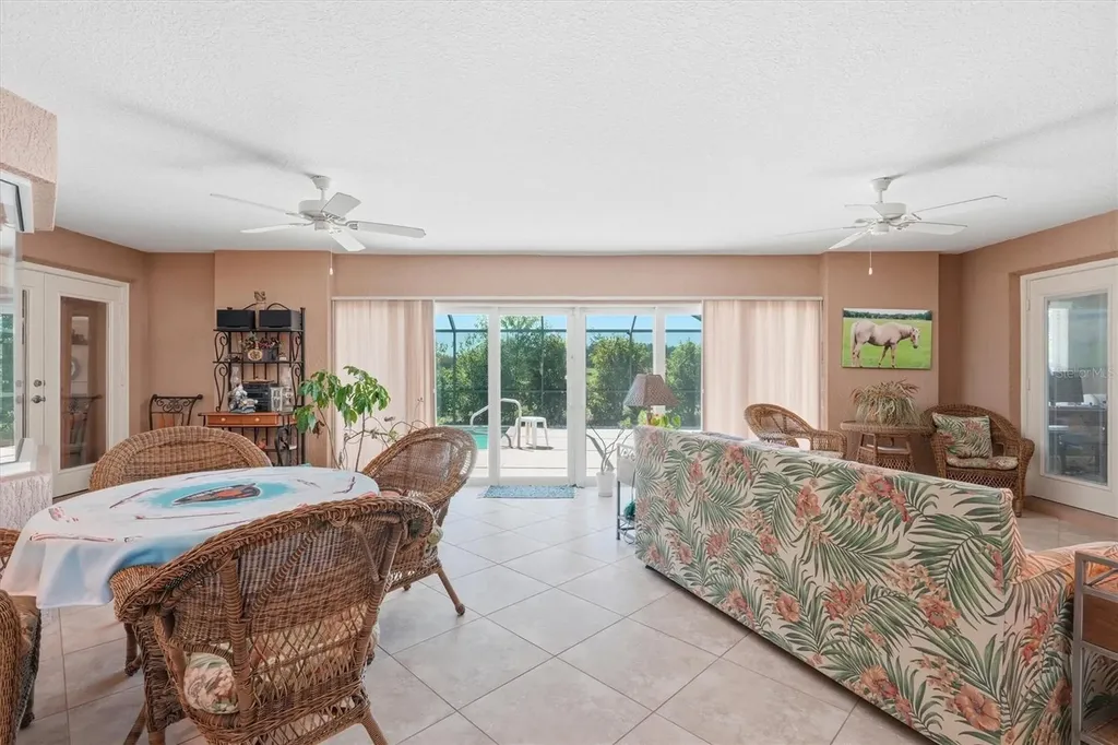 12764 County Road 223 Oxford FL 34484