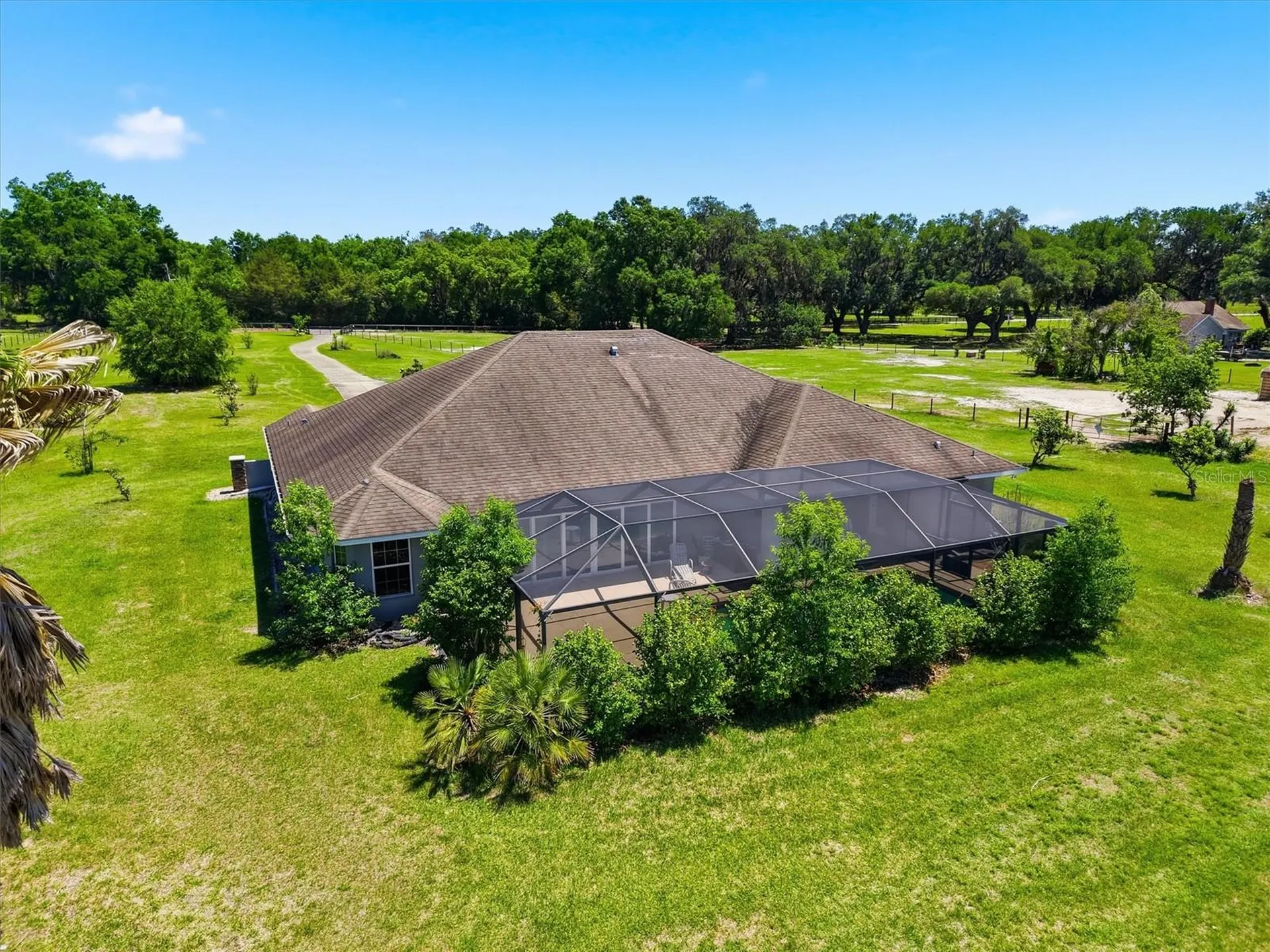 12764 County Road 223 Oxford FL 34484