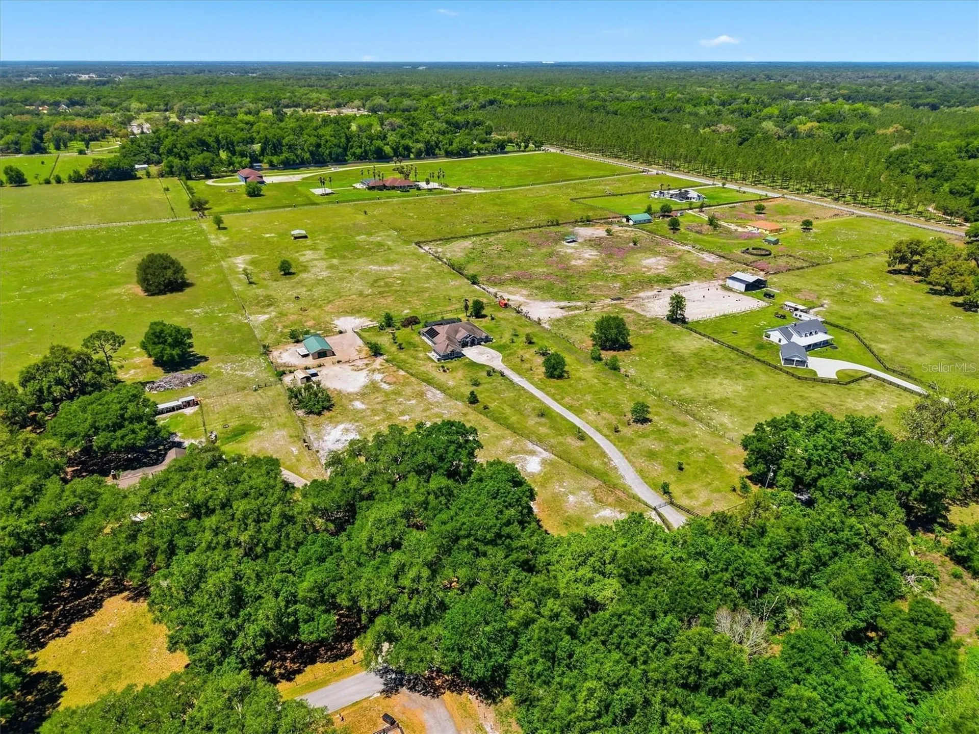 12764 County Road 223 Oxford FL 34484