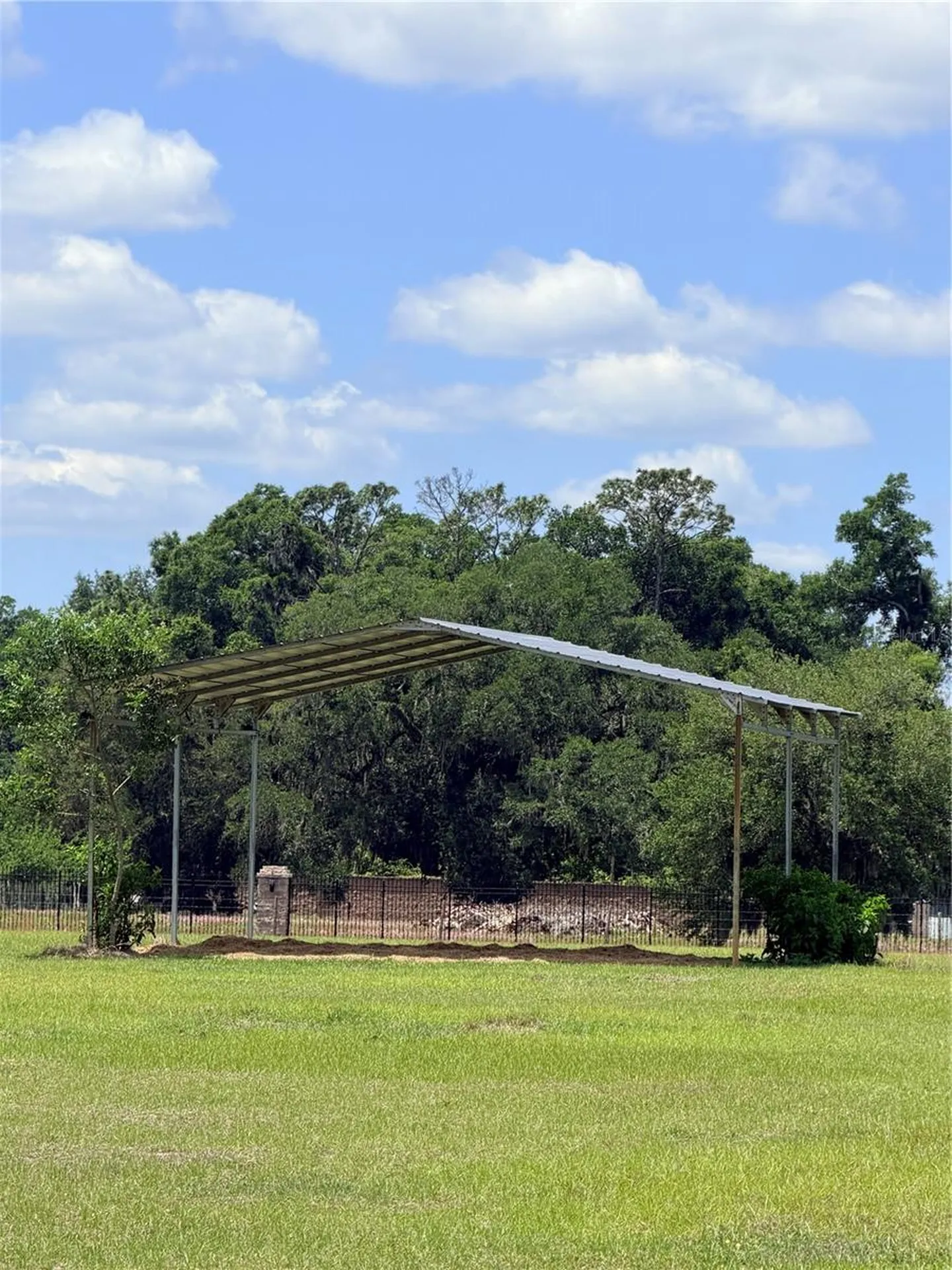 12764 County Road 223 Oxford FL 34484