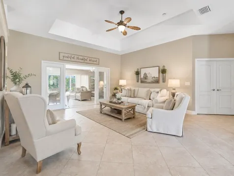 12764 County Road 223 Oxford FL 34484