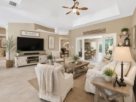 12764 County Road 223 Oxford FL 34484