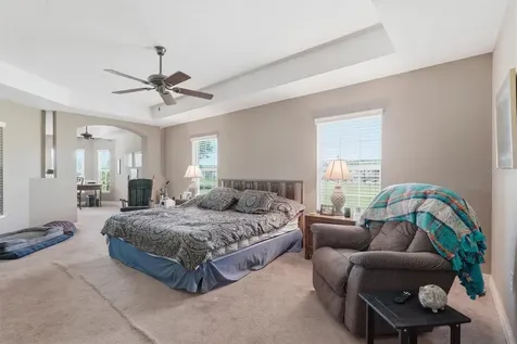 12764 County Road 223 Oxford FL 34484