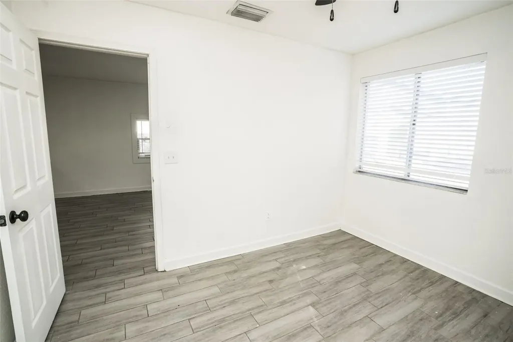 1007 E 32nd Avenue Tampa FL 33603