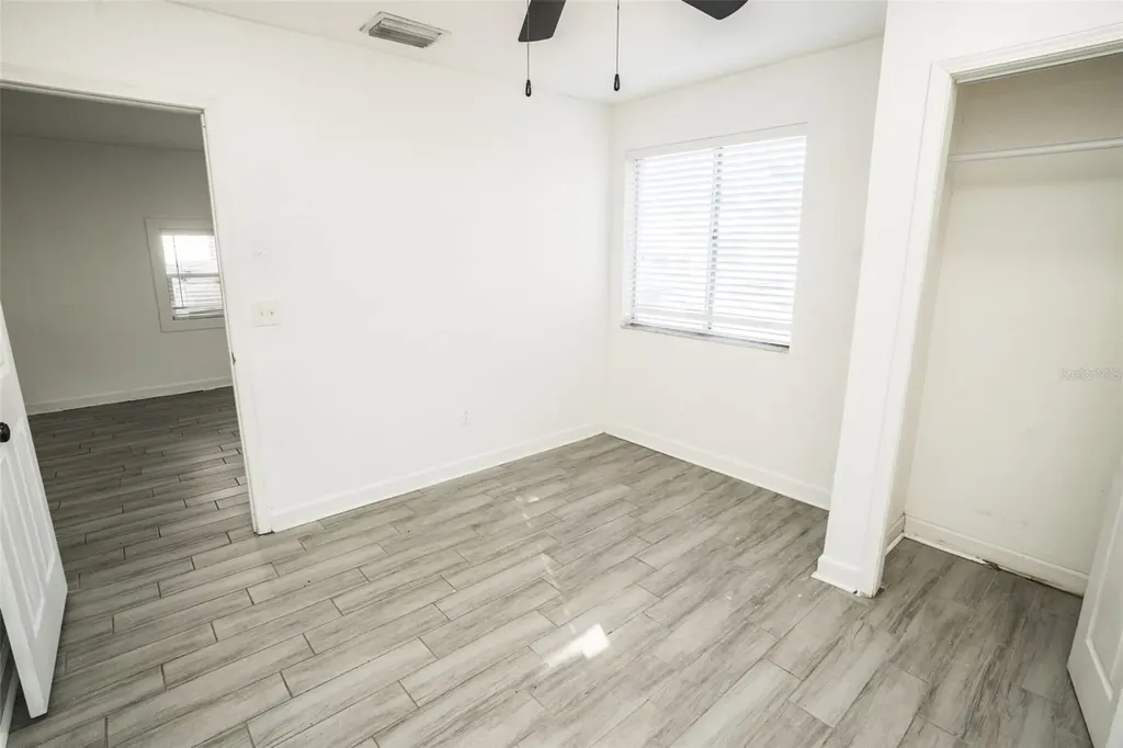 1007 E 32nd Avenue Tampa FL 33603