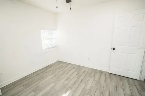 1007 E 32nd Avenue Tampa FL 33603