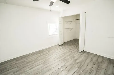 1007 E 32nd Avenue Tampa FL 33603