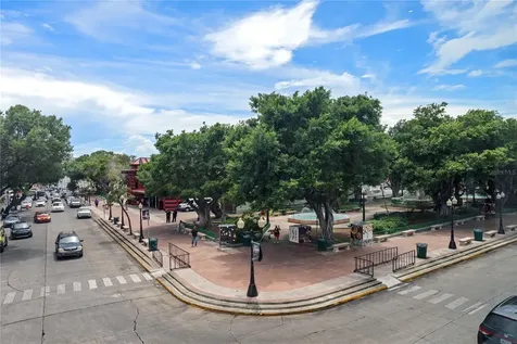 6951 C Reina Isabel Ste. 101 Ponce PR 00730