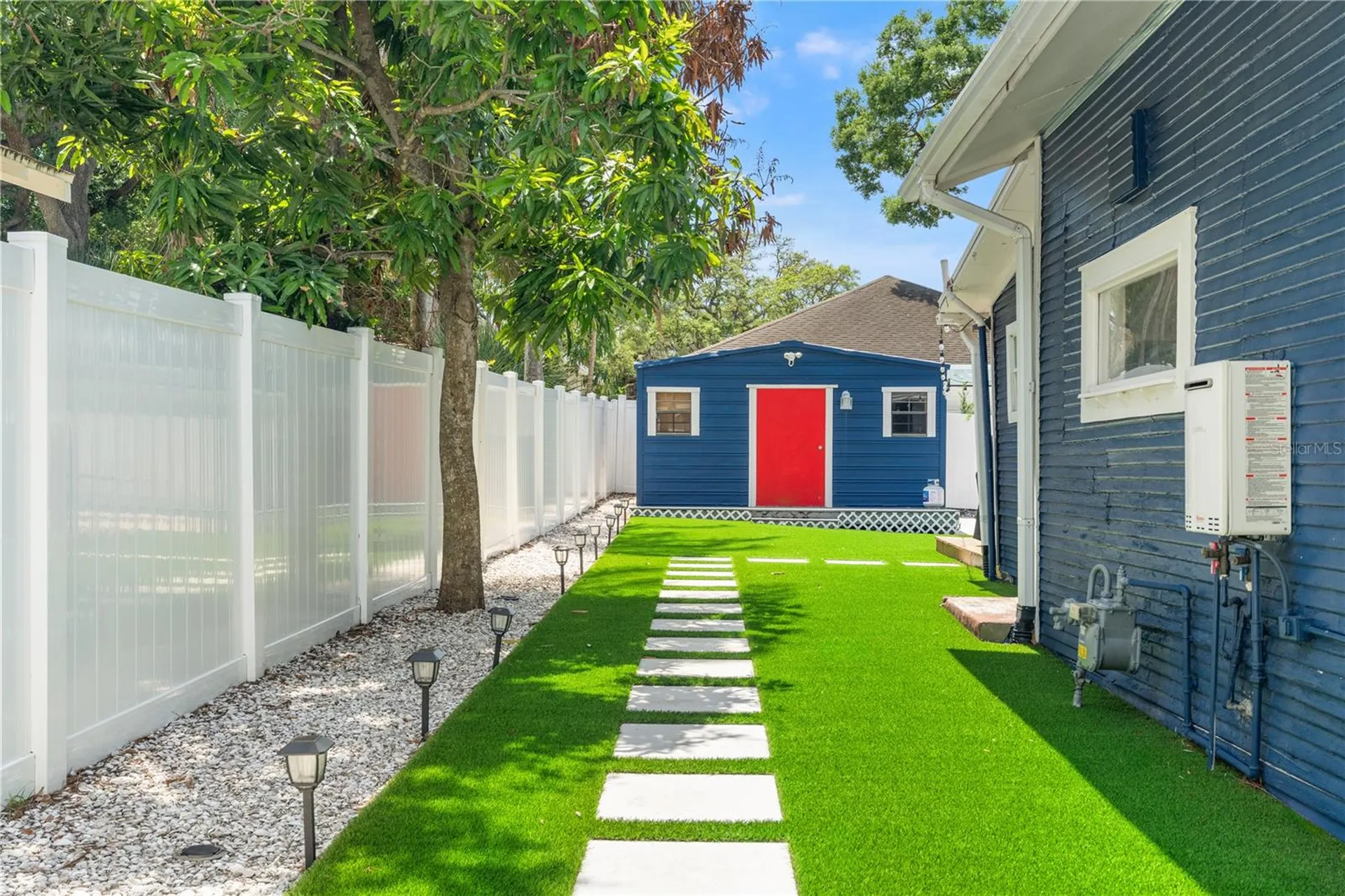 324 W Haya Street Tampa FL 33603