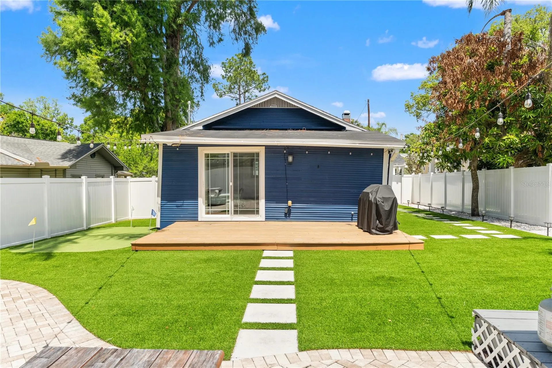 324 W Haya Street Tampa FL 33603