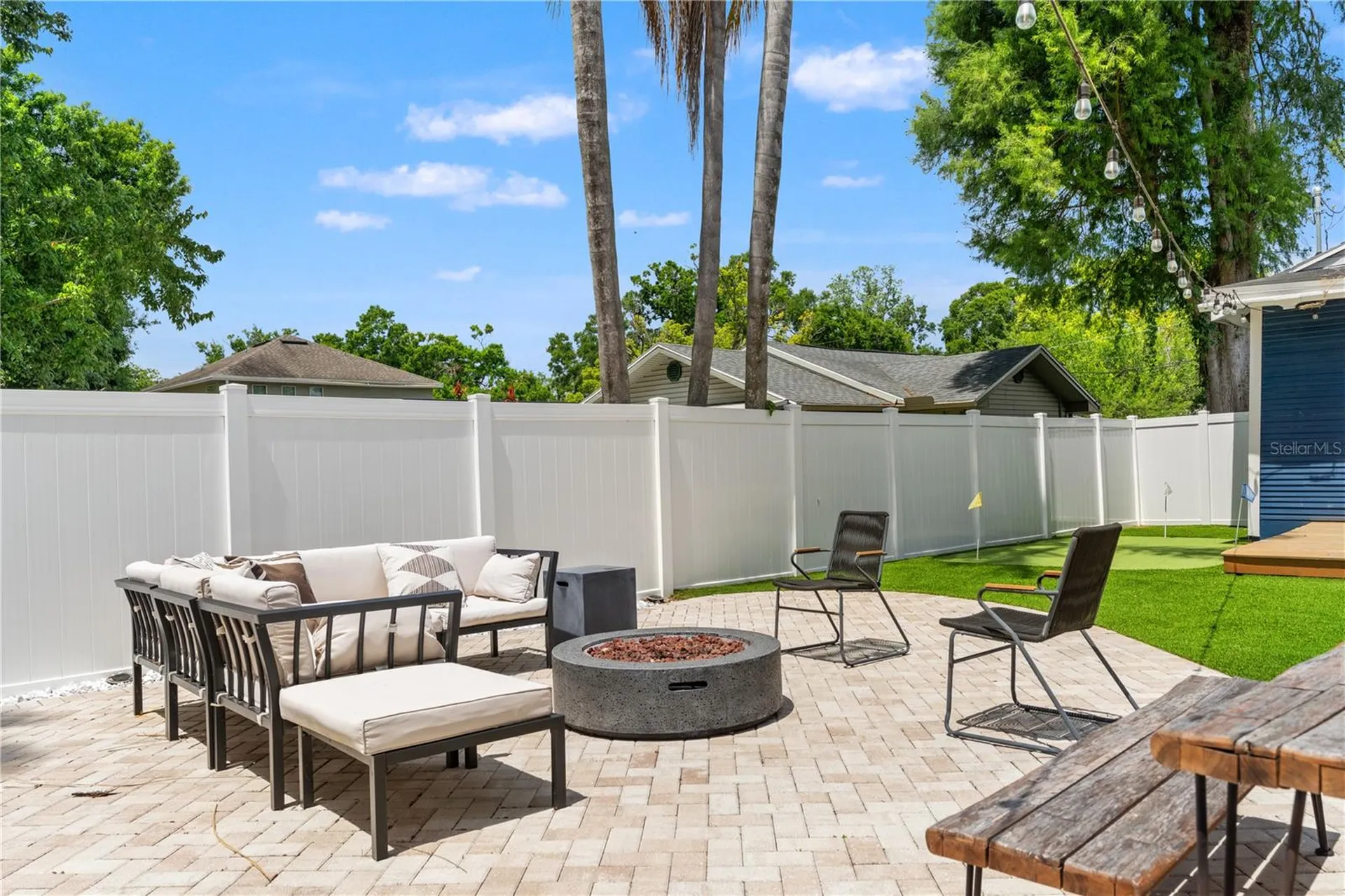 324 W Haya Street Tampa FL 33603