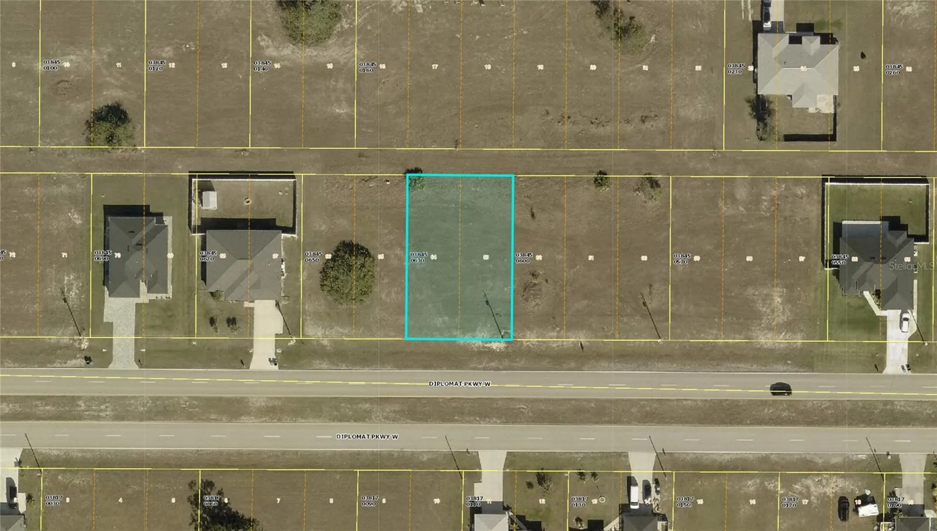 1715 Diplomat Parkway W Cape Coral FL 33993