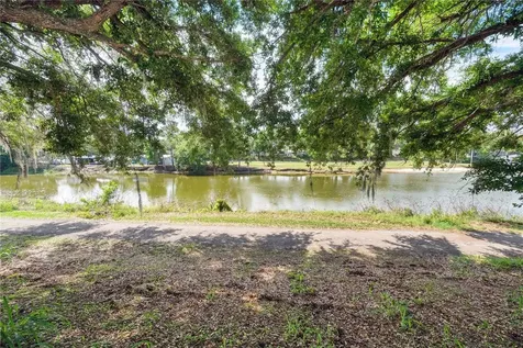 4717 Magnolia Preserve Avenue Winter Haven FL 33880