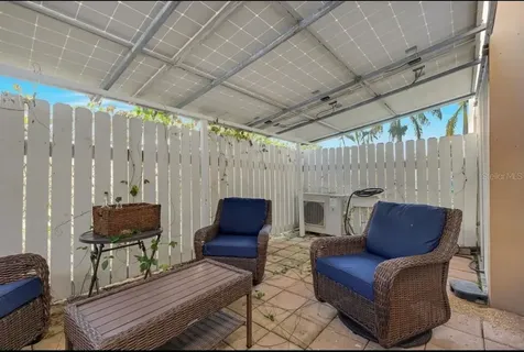 J 109 Calle Plumoso Real Guaynabo PR 00966