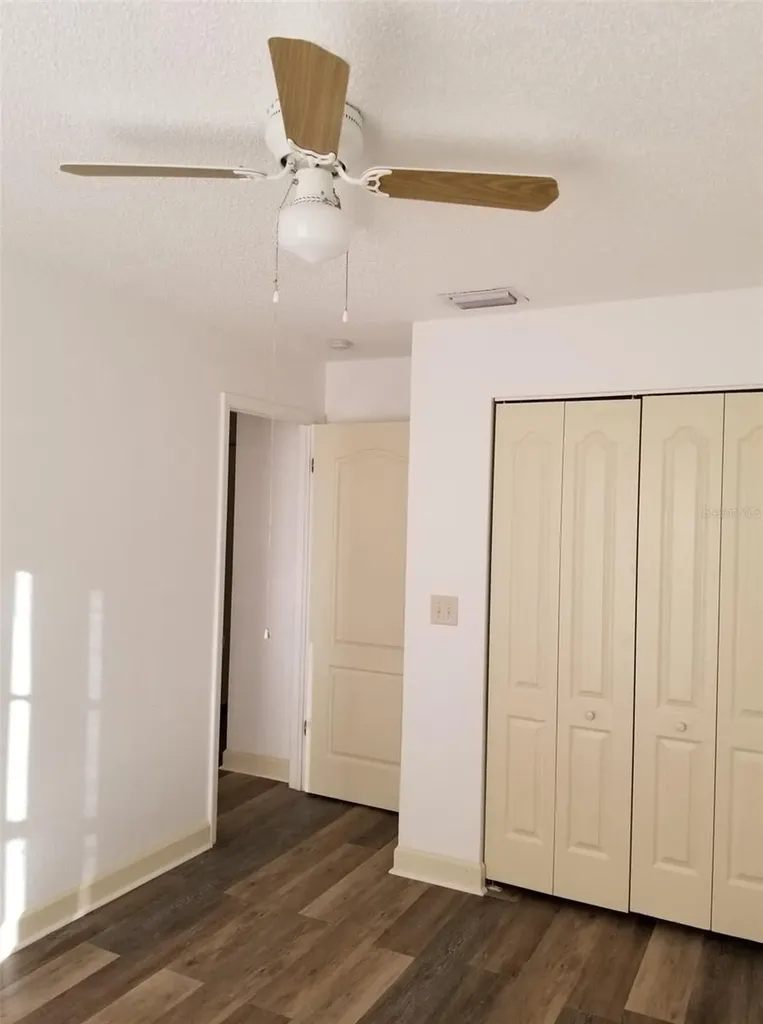 5134 Tennis Court Circle Tampa FL 33617
