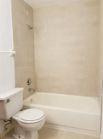 5134 Tennis Court Circle Tampa FL 33617