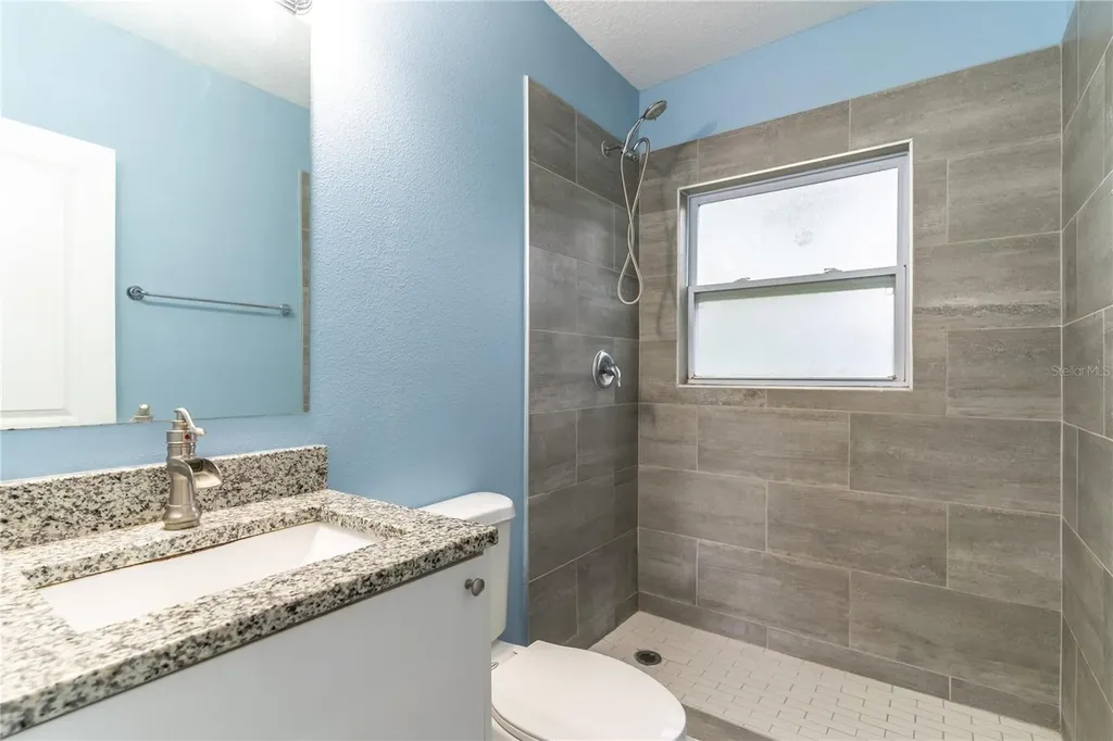 1207 W Cypress Street Orlando FL 32805