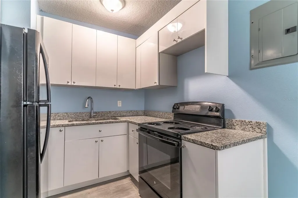 1207 W Cypress Street Orlando FL 32805