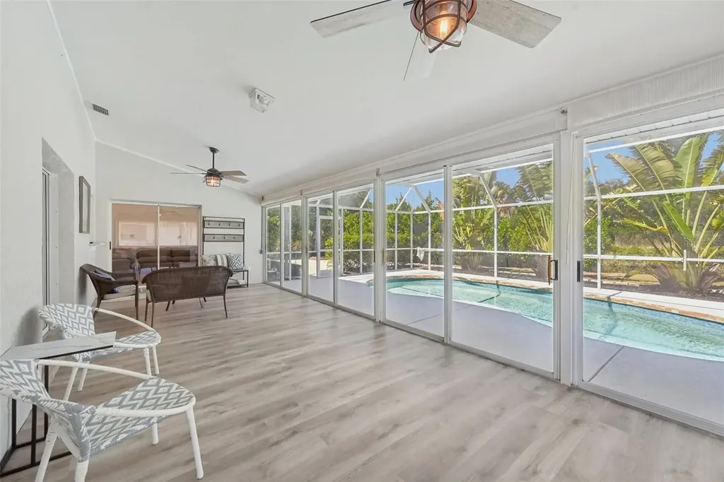 5495 Cynthia Lane Sarasota FL 34235