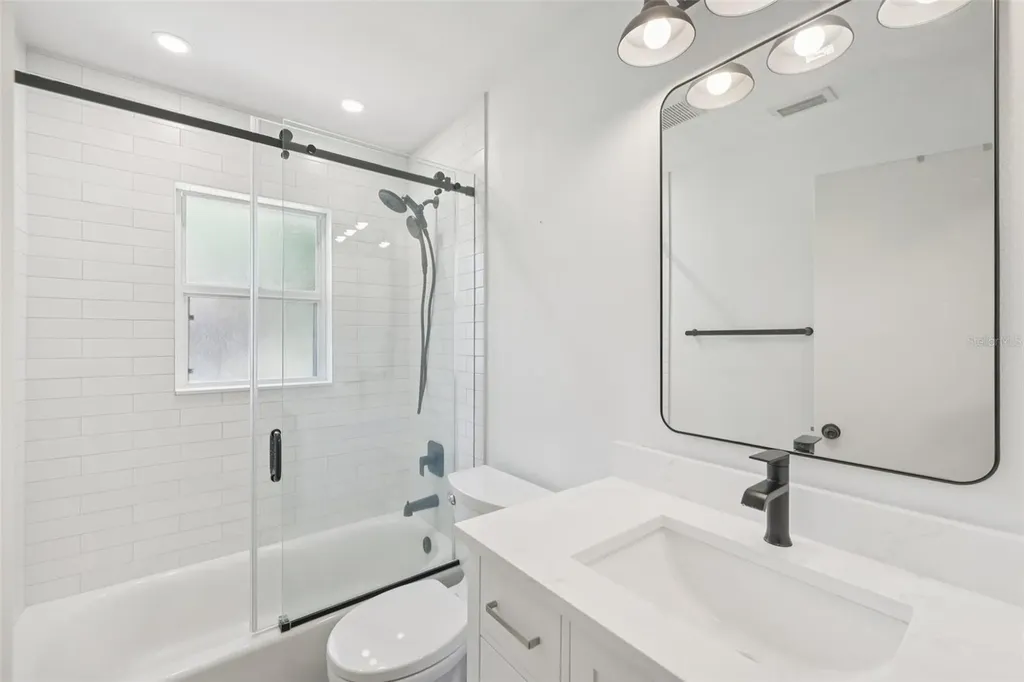 5495 Cynthia Lane Sarasota FL 34235