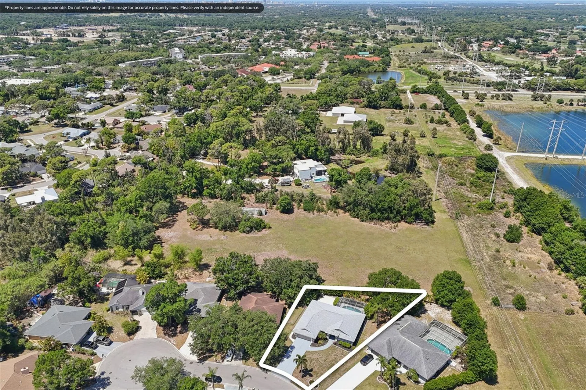 5495 Cynthia Lane Sarasota FL 34235