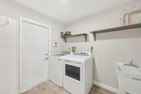5495 Cynthia Lane Sarasota FL 34235