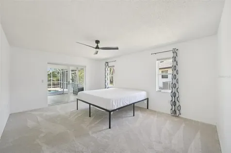 5495 Cynthia Lane Sarasota FL 34235