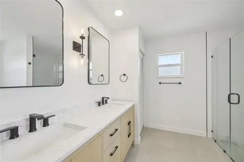 5495 Cynthia Lane Sarasota FL 34235