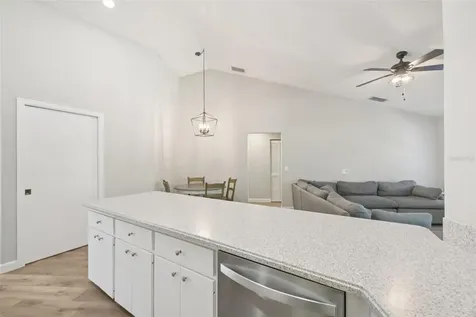 5495 Cynthia Lane Sarasota FL 34235