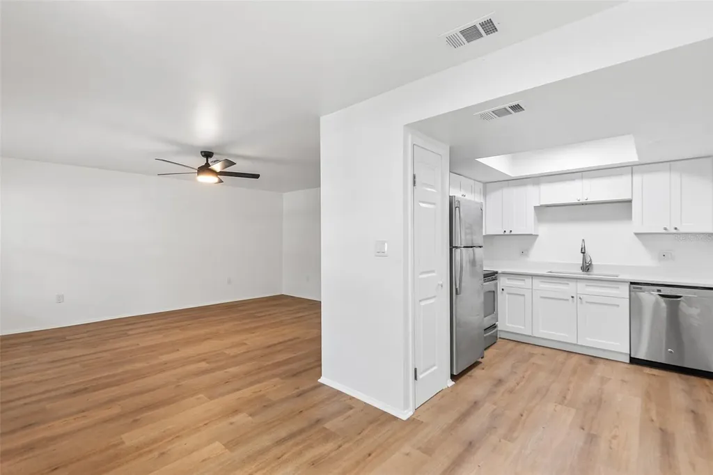 2865 51st Street S Gulfport FL 33707