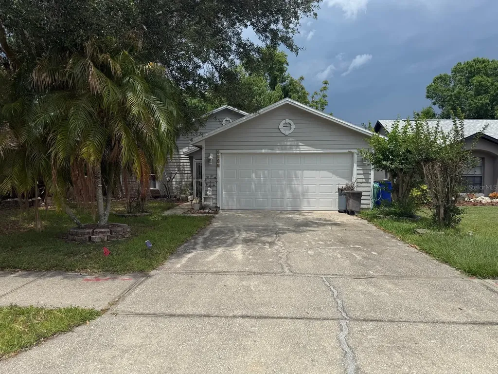 4100 Natchez Trace Drive St Cloud FL 34769