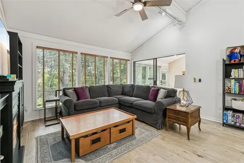 335 Golfside Cove Longwood FL 32779