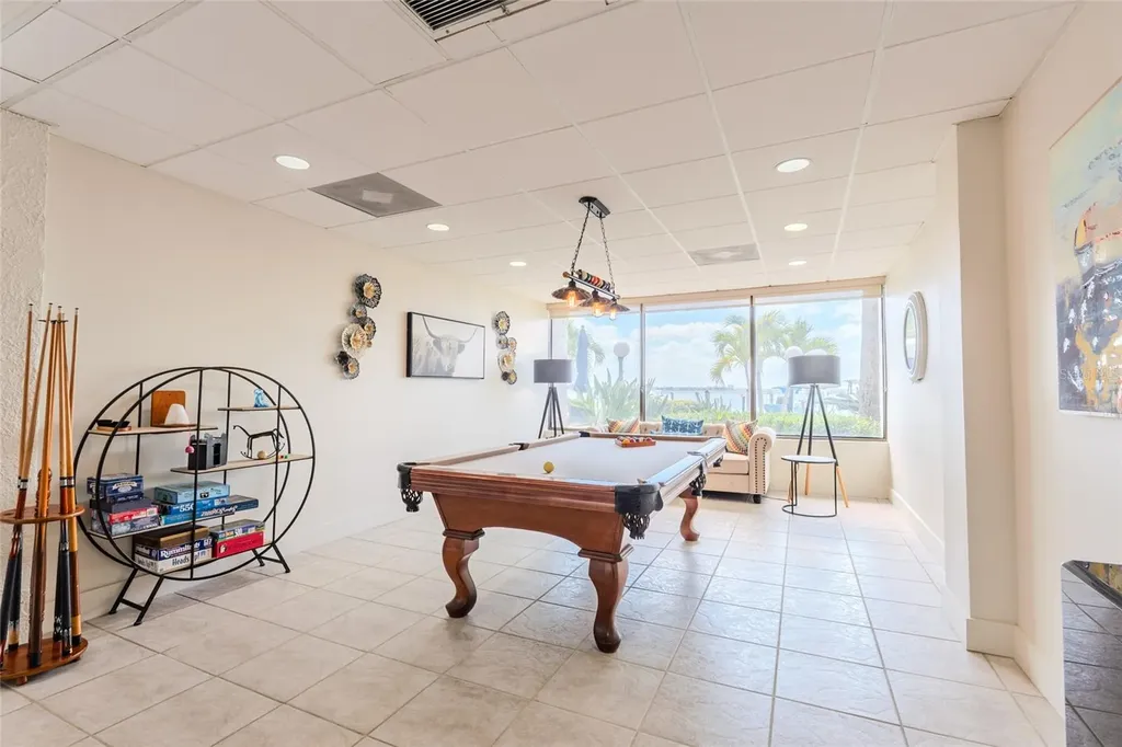 5700 Mariner Street Tampa FL 33609