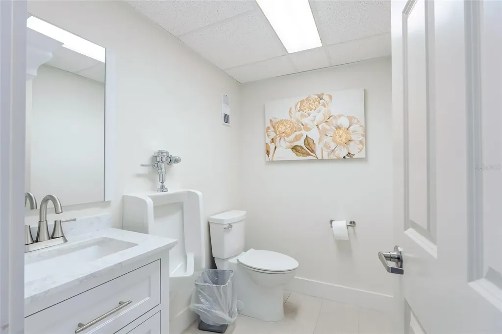 5700 Mariner Street Tampa FL 33609