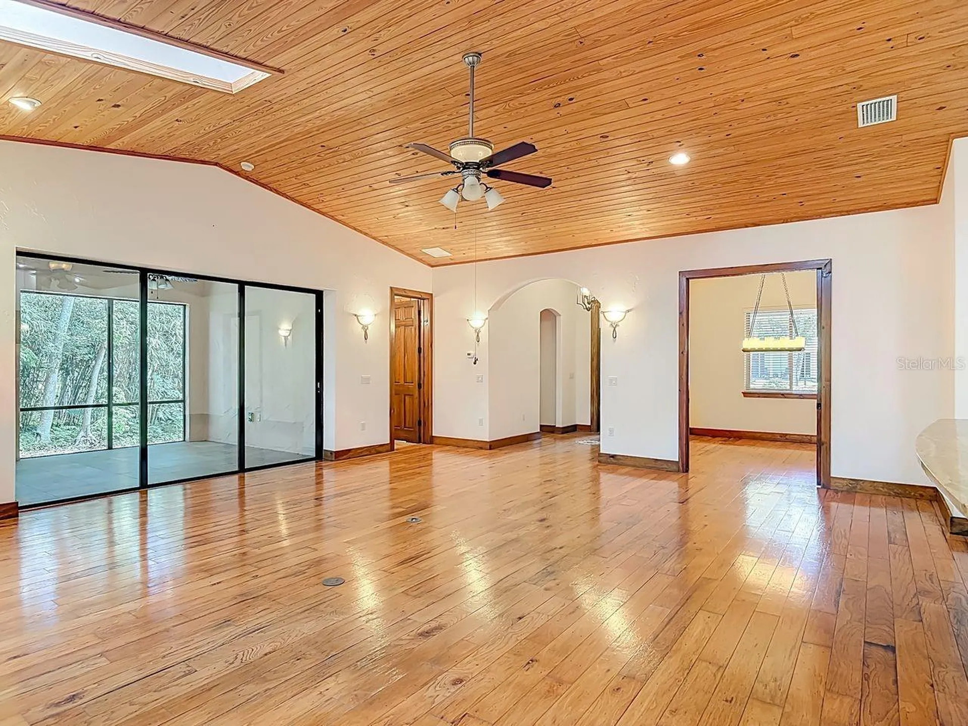 250 Garden Street Lake Helen FL 32744