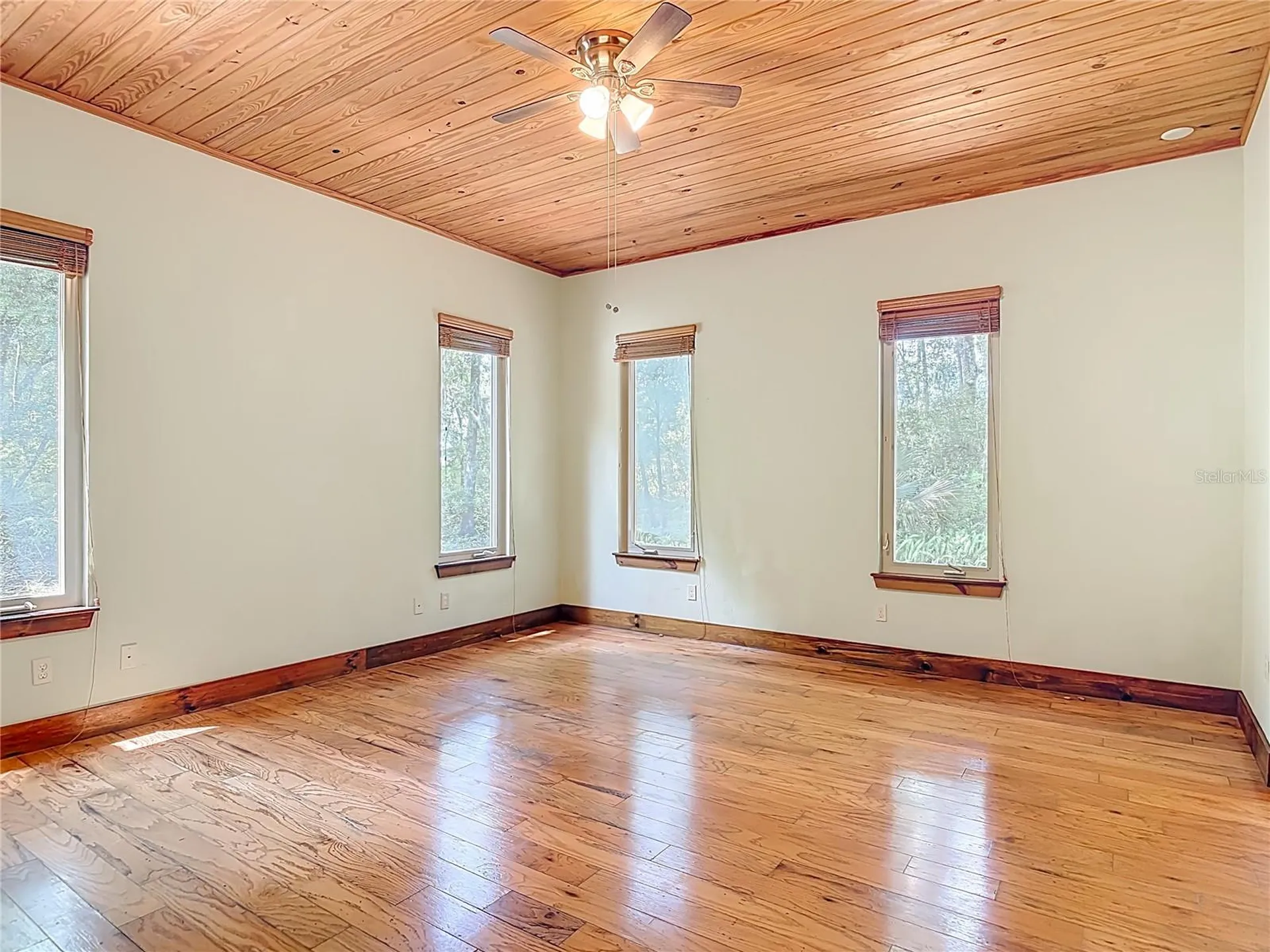 250 Garden Street Lake Helen FL 32744