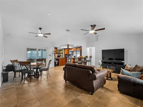 432 Delaney Street Port Charlotte FL 33954