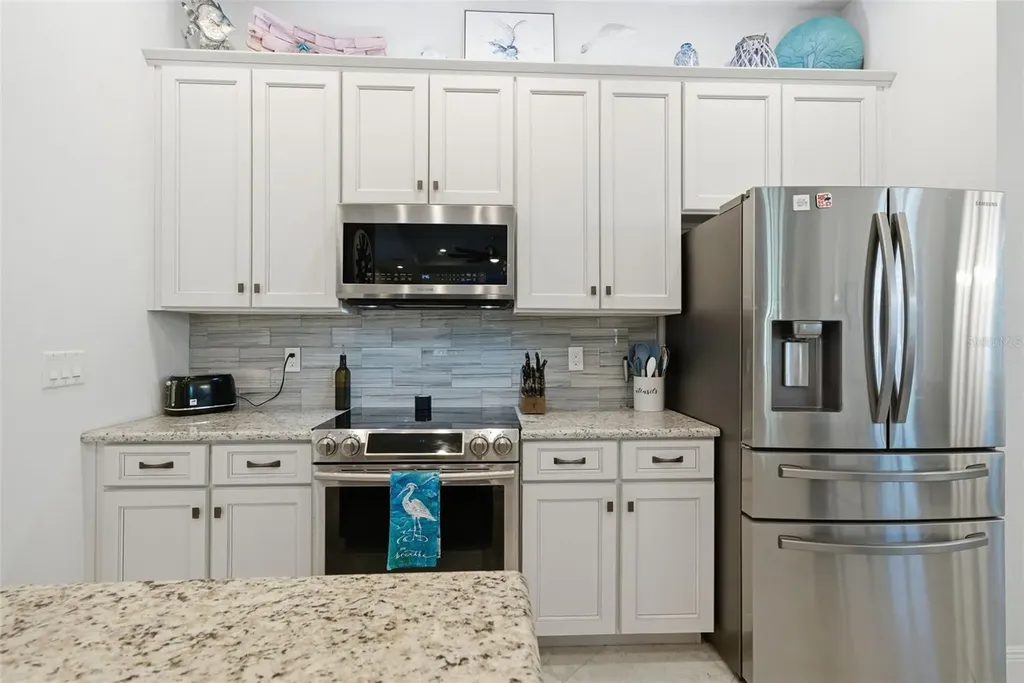 3840 Cardenal Avenue Sun City Center FL 33573