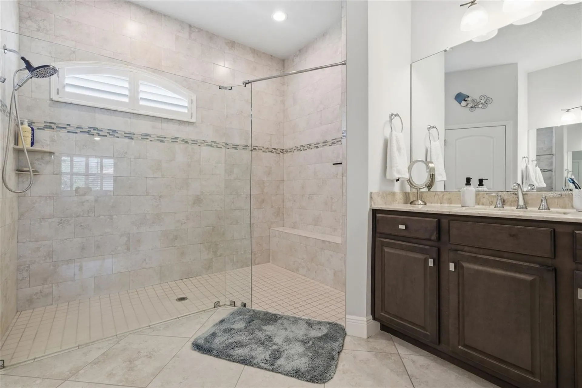 3840 Cardenal Avenue Sun City Center FL 33573