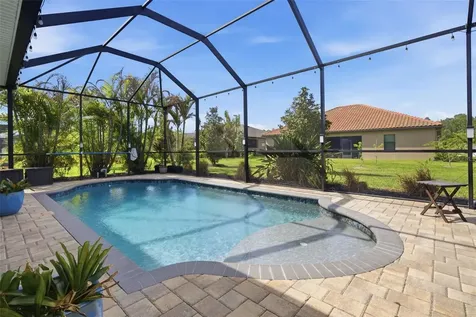3840 Cardenal Avenue Sun City Center FL 33573