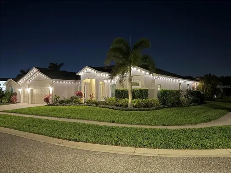 3840 Cardenal Avenue Sun City Center FL 33573