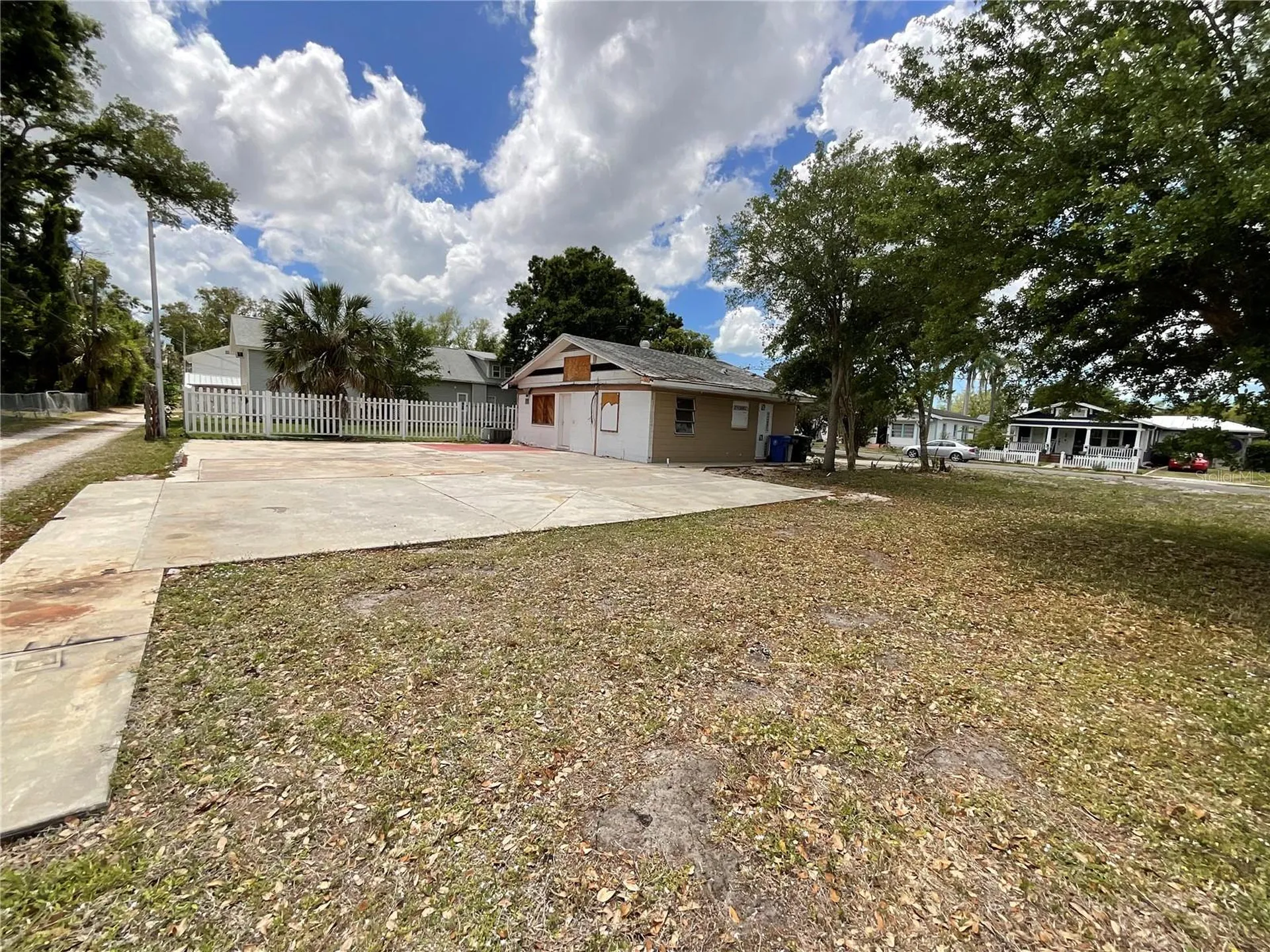 219 27th Street W Bradenton FL 34205