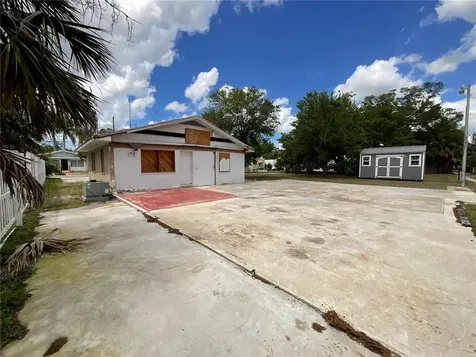 219 27th Street W Bradenton FL 34205